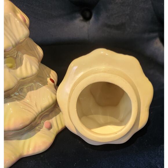 White Ceramic Christmas tree with Peppermint Twist Scented Candle 9" Tall - Picture 5 of 8